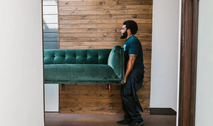 How to Choose the Right Broker for Your Relocation